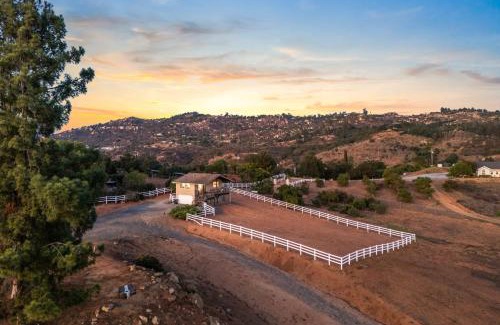 Rainbow CDP House | Scenic Deck w Sunset Views Near Temecula Wineries Estrada Ranch by AvantStay
