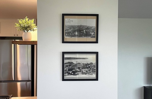 North Queen Anne House | Scenic Elliott Bay/Sunset Views - Queen Anne Retreat