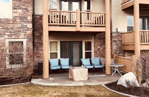 Eden Condo | Scenic Escape! King Bed Suite + Fire Pit + Pool + Hot Tub + Family Friendly