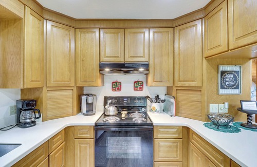 Rexford House | Scenic Kootenai Forest Home w/Outdoor Living Area