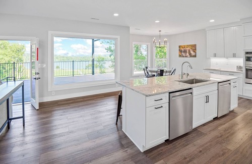 Decatur House | Scenic Lake House Golf Hole, Views, Game Room