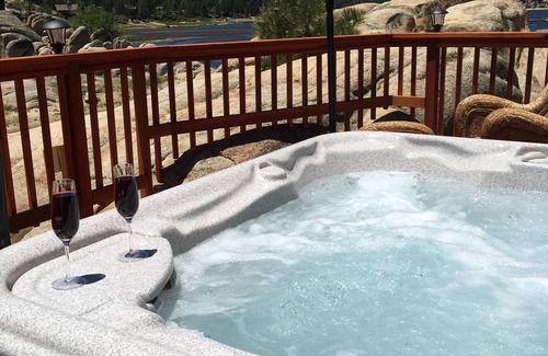 Boulder Bay House | Scenic Lakefront Home with Hot Tub at a Great Price