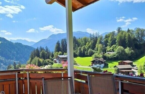 Innerberg House | Scenic Mountain Stay in Bartholomäberg