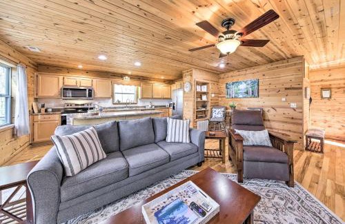 Murphy House | Scenic Murphy Escape with Hot Tub and Fire Pit!