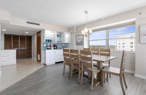 Ormond-by-the-Sea Condo | Scenic ocean front condo - panoramic views, walk out to beach!