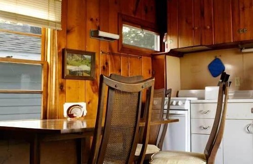 Oscoda Cabin | Scenic Resort