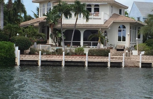 Marathon House | Scenic Solitude a Private, Luxurious and tropical Pool Home