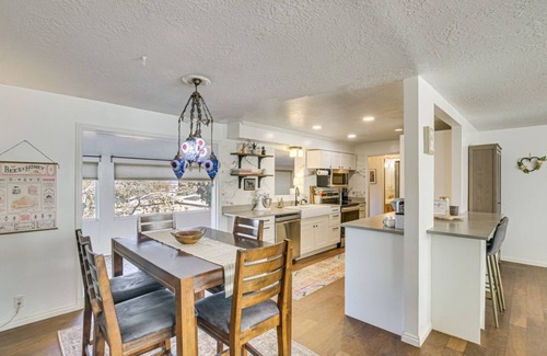 South Ogden House | Scenic South Ogden Getaway: BBQ, Fire Pit, & Gym