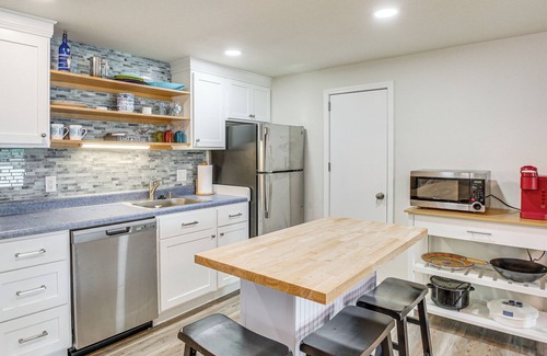 Hot Springs Village Apartment | Scenic Studio on Lake Desoto w/Patio!