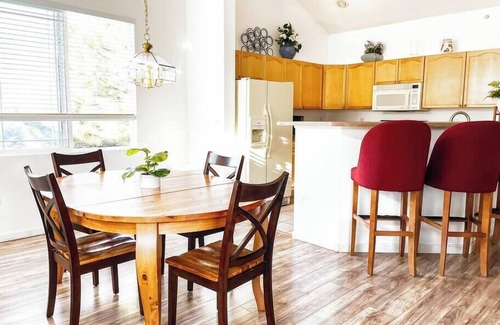 Charter Condo | Scenic Views-From Bright, Airy Home-Safe Suburb