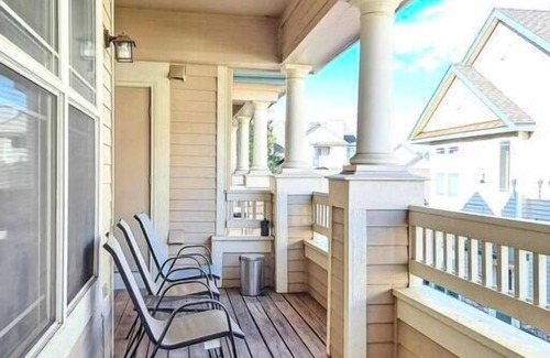 Charter Condo | Scenic Views-From Bright, Airy Home-Safe Suburb