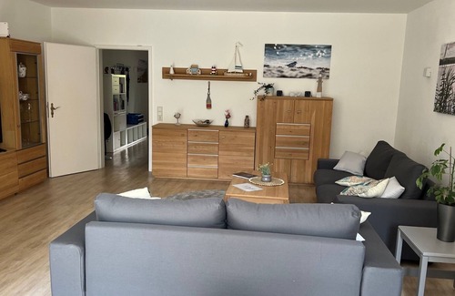 Wik Apartment | Schöne Ferienwohnung in Toplage mit Stellplatz