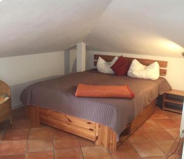 Neuensien Apartment | Schöne Wohnung Mit Seeblick Und Drei Balkonen