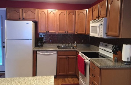 Sunrise Beach House | Schaefer Shoreline Adventure