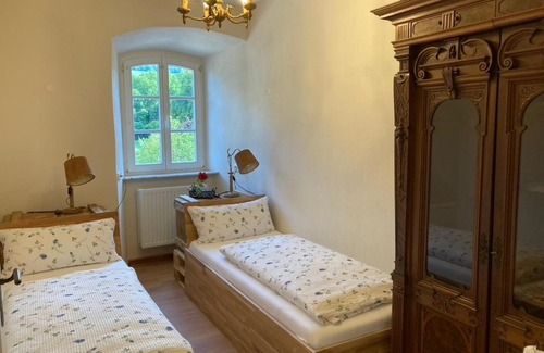 Maring-Noviand Apartment | Schatztruhe - Ferienwohnung