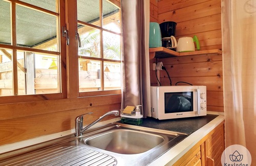 Saint-Louis House | Scheffléra – 25m² bungalow with mountain view – Saint-Louis