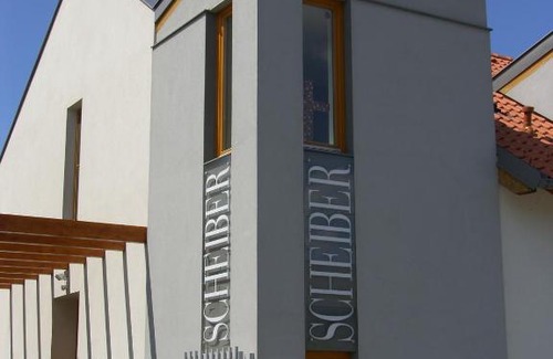 Weiden am See House | SCHEIBER Wein & Gästehaus