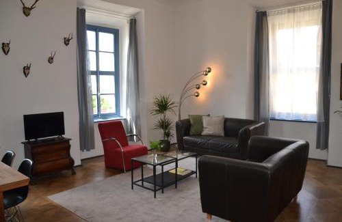 Grobitz Apartment | Schloss Gröbitz