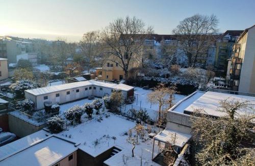 Schwerin Apartment | Schlosskönig - Modernes & zentrales Apartment mit Balkon und Arbeitsplatz
