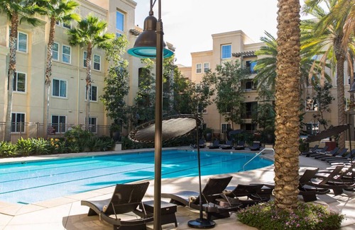 Airport Area Apartment | Scholar's Resident