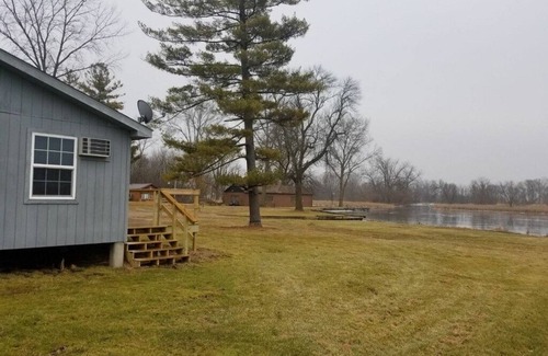 Omro Cabin | Schuster's Bass Retreat