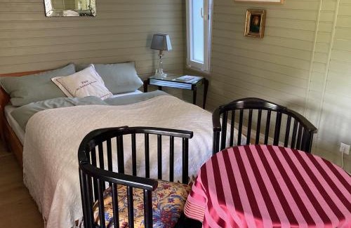 Uetersen Bed & Breakfast | Schwalbennest