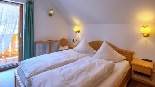 Neuglashutten Apartment | Schwarzwald-Hotel Kraeutle