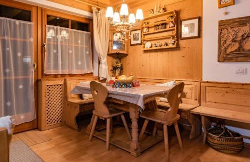 Kastelruth Apartment | SciliarGuestHouse-due piani parcheggio privato