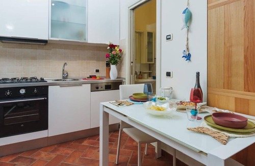 Monte Isola Apartment | Scorcio sul lago by Ca-Sa Check