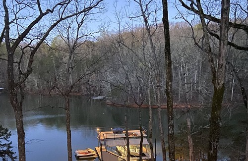 Gainesville House | Scott Landing our Four Season Lake House