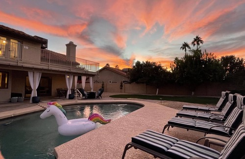 Sunset Ridge House | Scottsdale Gem - Winter Retreat just steps away from TPC Scottsdale!