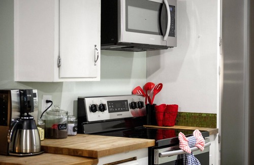 Village Grove House | Scottsdale Heated Pool Oasis 5 Mins Old Town