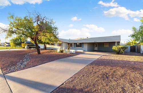 Village Grove House | Scottsdale Heated Pool Oasis 5 Mins Old Town