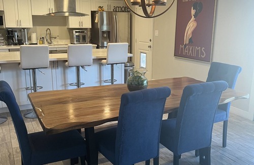 Cox Heights House | Scottsdale Home Near Old Town