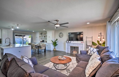 Park Scottsdale Four House | Scottsdale Home w/Putting Green, 3 Mi to Old Town