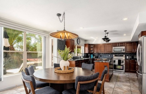 Central Scottsdale Villa | Scottsdale Luxury Estate+Htd Pool+Spa +Pickleball