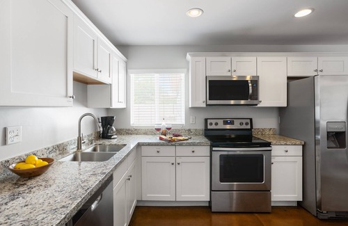 Cavalier Vista House | Scottsdale Saguaro-Pool & Spa-Games-In Old Town