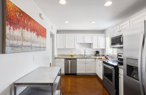 Cavalier Vista House | Scottsdale Saguaro-Pool & Spa-Games-In Old Town