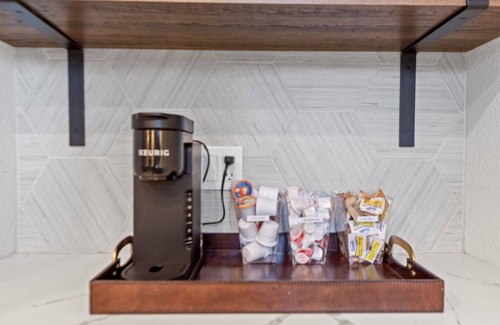 Kierland Apartment | Scottsdale Stay near Westin Kierland⁂Pool + Parking