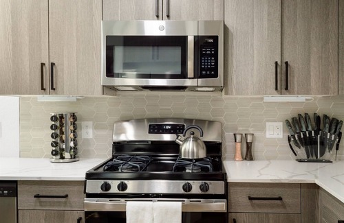 Kierland Apartment | Scottsdale Stay near Westin Kierland⁂Pool + Parking