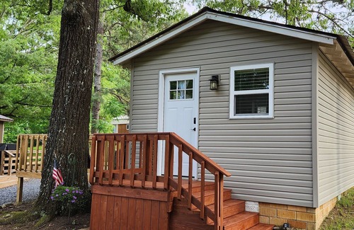 Glenwood Cabin | ScrappyJax Cozy Cabin #4