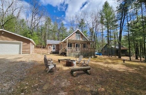 Kalkaska House | Screech Owl Lodge! Lake Front, close to trails and ready for your stay!