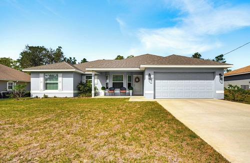 Candler House | Screened Lanai: Relaxing Retreat in Ocala!