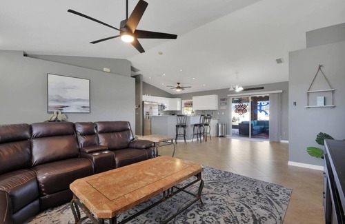 Diplomat House | Screened Pool/spa, Outdoor Kitchen W/TV's!