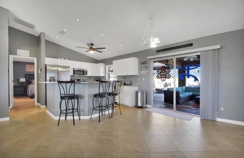 Diplomat House | Screened Pool/spa, Outdoor Kitchen W/TV's!