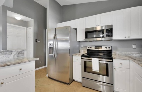 Diplomat House | Screened Pool/spa, Outdoor Kitchen W/TV's!