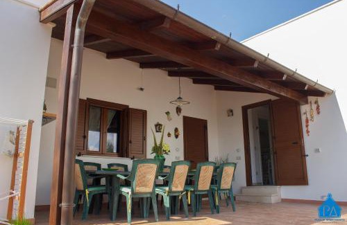 Castellaneta House | SCUDERIE DEL CAVALIERE delle GRAVINE