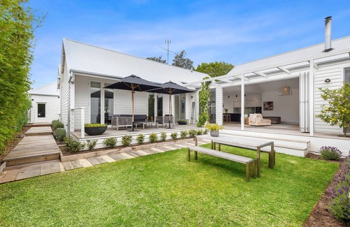 Barwon Heads House | Sea Air and Sunshine!