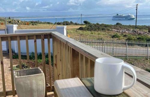 Kareeberg House | Sea and Mountain View