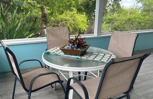 Green Turtle Cay House | Sea Bird 3/3 Overlooking the Sea of Abaco with Private Beach & dock access